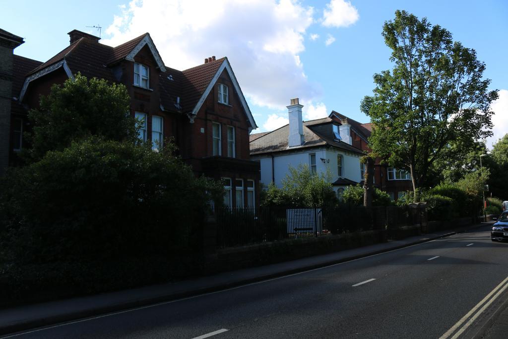 Acorn Lodge Guest House - Free Parking Gosport Buitenkant foto