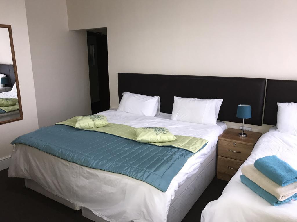 Acorn Lodge Guest House - Free Parking Gosport Buitenkant foto