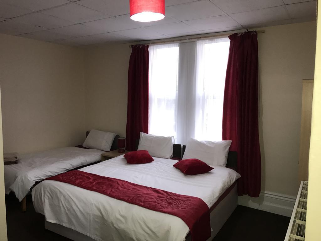 Acorn Lodge Guest House - Free Parking Gosport Buitenkant foto