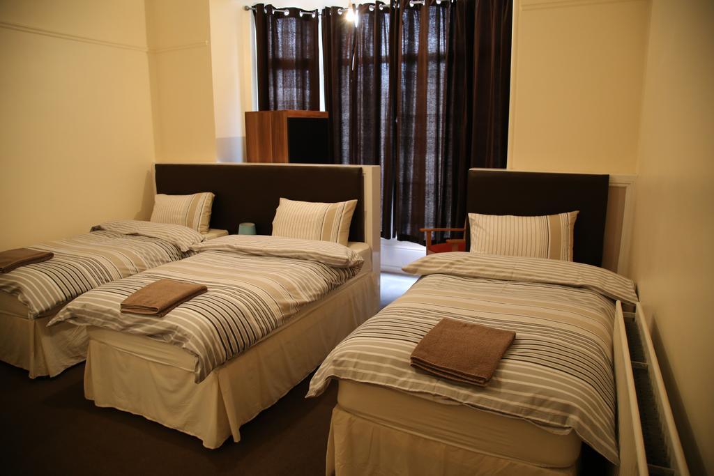 Acorn Lodge Guest House - Free Parking Gosport Buitenkant foto