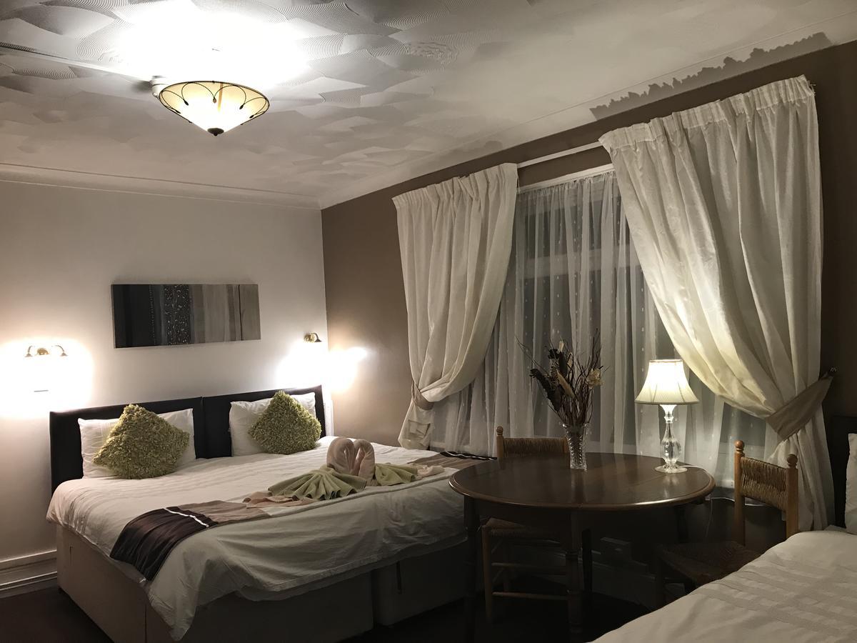 Acorn Lodge Guest House - Free Parking Gosport Buitenkant foto